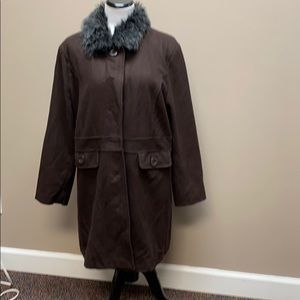 Coat with Fur Collar